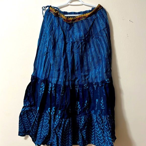 Pure cotton hand stitched skirt top set - Picture 2 of 3